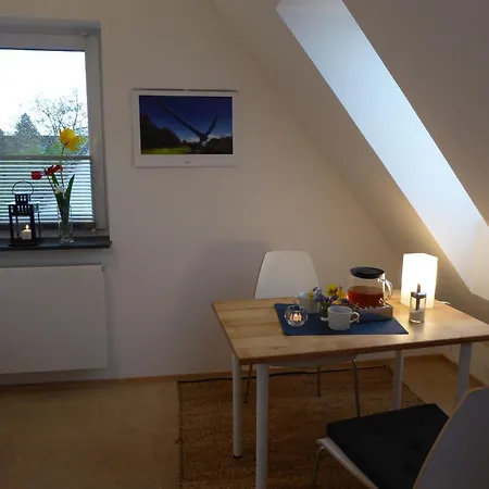 Max Apartment *
